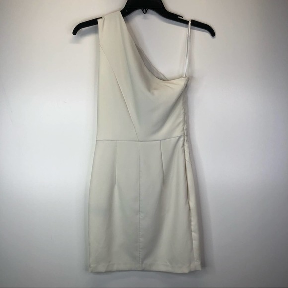 Michael Costello x Revolve Ava one shoulder dress ivory - XS - Picture 7 of 11